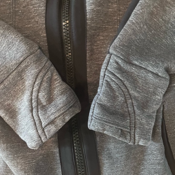 Athleta Workout Hoodie, Heather Grey, Size XS - Picture 3 of 4